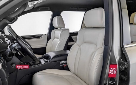 Lexus LX III, 2017 год, 8 300 000 рублей, 20 фотография