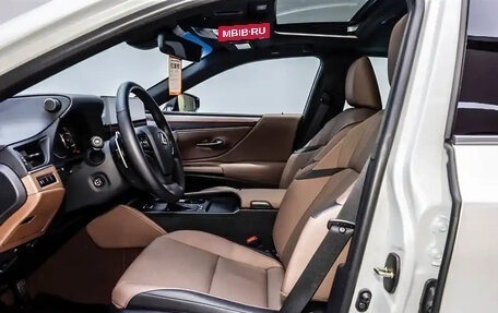 Lexus ES VII, 2025 год, 5 600 055 рублей, 14 фотография