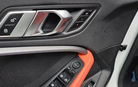 BMW 1 серия, 2021 год, 2 450 000 рублей, 12 фотография