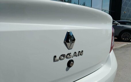 Renault Logan II, 2018 год, 950 000 рублей, 12 фотография