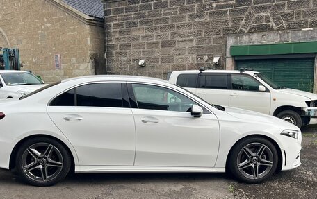 Mercedes-Benz A-Класс, 2021 год, 3 500 000 рублей, 1 фотография