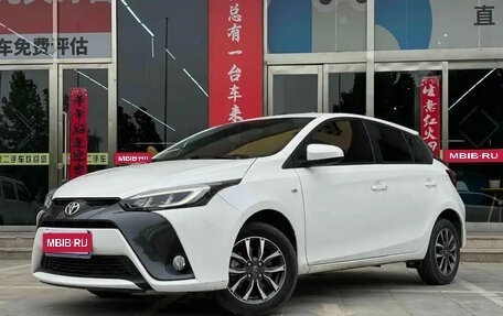 Toyota Yaris, 2020 год, 1 200 000 рублей, 1 фотография