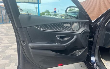 Mercedes-Benz E-Класс, 2022 год, 5 300 000 рублей, 9 фотография