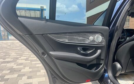 Mercedes-Benz E-Класс, 2022 год, 5 300 000 рублей, 16 фотография