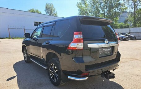 Toyota Land Cruiser Prado 150 рестайлинг 2, 2014 год, 3 550 000 рублей, 7 фотография