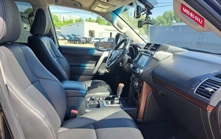 Toyota Land Cruiser Prado 150 рестайлинг 2, 2014 год, 3 550 000 рублей, 11 фотография