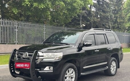 Toyota Land Cruiser 200, 2008 год, 6 500 000 рублей, 2 фотография