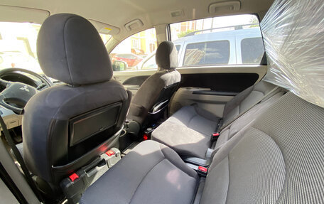 Mitsubishi Grandis, 2007 год, 600 000 рублей, 4 фотография
