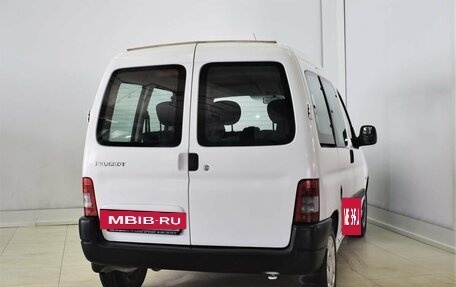 Peugeot Partner II рестайлинг 2, 2010 год, 450 000 рублей, 4 фотография