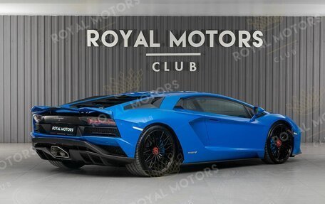 Lamborghini Aventador I рестайлинг, 2017 год, 32 500 000 рублей, 6 фотография