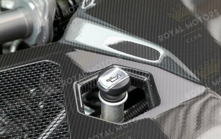 Lamborghini Aventador I рестайлинг, 2017 год, 32 500 000 рублей, 13 фотография