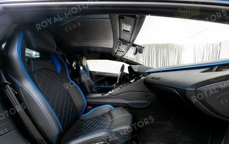 Lamborghini Aventador I рестайлинг, 2017 год, 32 500 000 рублей, 15 фотография