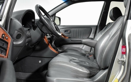 Lexus RX IV рестайлинг, 2000 год, 870 000 рублей, 11 фотография