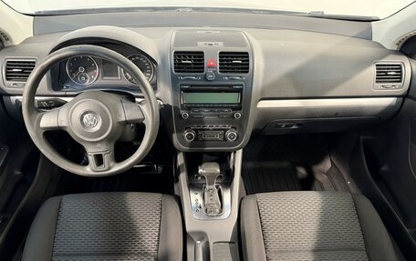 Volkswagen Jetta VI, 2010 год, 599 800 рублей, 9 фотография