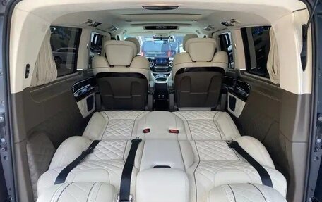 Mercedes-Benz Vito, 2022 год, 4 189 000 рублей, 9 фотография