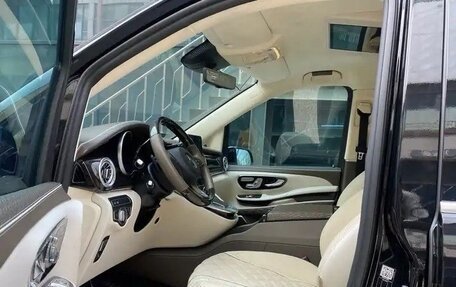 Mercedes-Benz Vito, 2022 год, 4 189 000 рублей, 5 фотография
