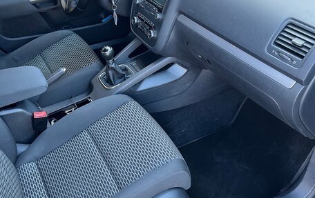 Volkswagen Jetta VI, 2010 год, 1 090 000 рублей, 10 фотография