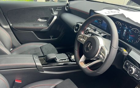 Mercedes-Benz A-Класс, 2021 год, 3 500 000 рублей, 7 фотография