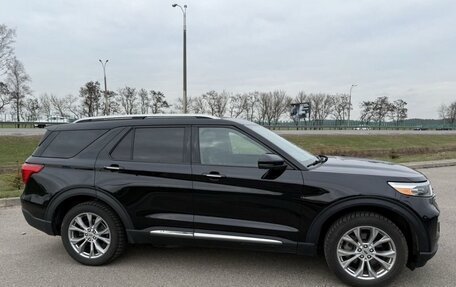 Ford Explorer VI, 2021 год, 3 400 000 рублей, 4 фотография