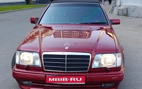 Mercedes-Benz E-Класс, 1993 год, 7 700 000 рублей, 6 фотография