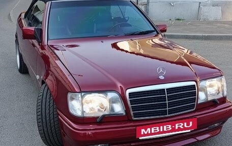 Mercedes-Benz E-Класс, 1993 год, 7 700 000 рублей, 9 фотография