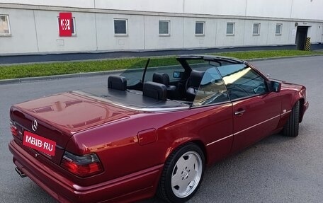 Mercedes-Benz E-Класс, 1993 год, 7 700 000 рублей, 3 фотография
