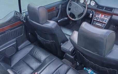 Mercedes-Benz E-Класс, 1993 год, 7 700 000 рублей, 20 фотография