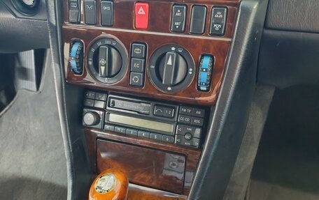 Mercedes-Benz E-Класс, 1993 год, 7 700 000 рублей, 28 фотография