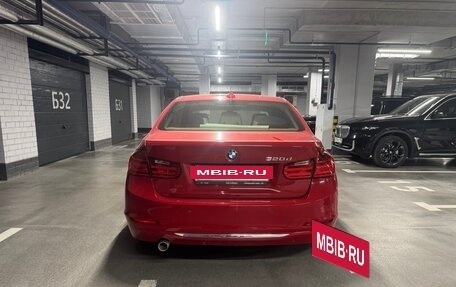 BMW 3 серия, 2012 год, 2 200 000 рублей, 3 фотография