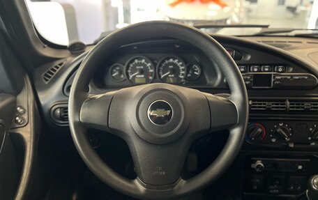 Chevrolet Niva I рестайлинг, 2018 год, 980 000 рублей, 16 фотография