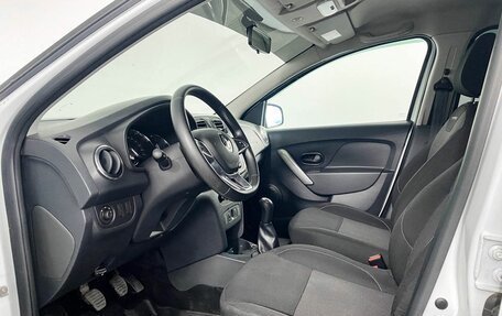 Renault Sandero II рестайлинг, 2020 год, 1 049 000 рублей, 16 фотография