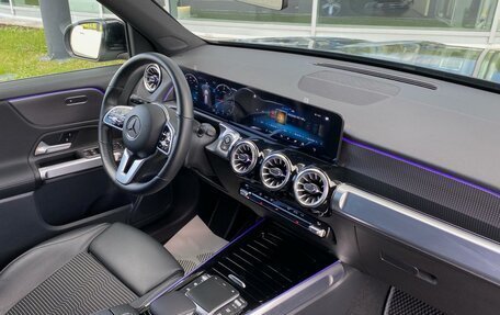 Mercedes-Benz GLB, 2021 год, 4 490 000 рублей, 4 фотография