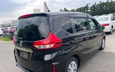 Honda Freed II, 2021 год, 1 190 099 рублей, 4 фотография