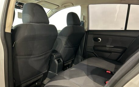 Nissan Tiida, 2010 год, 649 000 рублей, 11 фотография