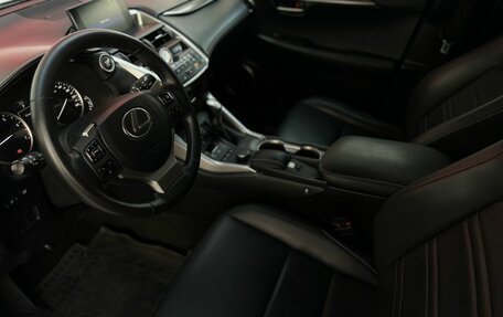 Lexus NX I, 2016 год, 2 750 000 рублей, 9 фотография