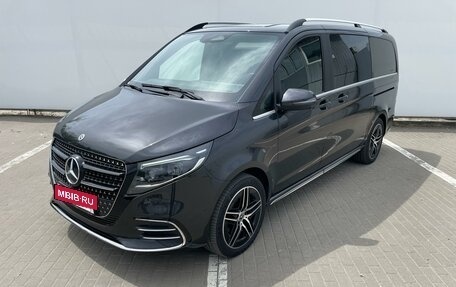 Mercedes-Benz V-Класс, 2023 год, 12 300 000 рублей, 2 фотография