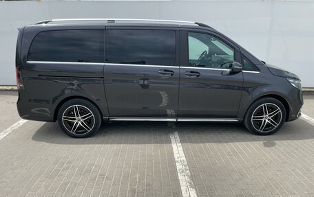 Mercedes-Benz V-Класс, 2023 год, 12 300 000 рублей, 6 фотография