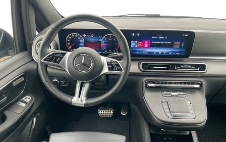 Mercedes-Benz V-Класс, 2023 год, 12 300 000 рублей, 15 фотография