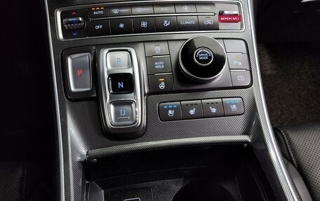 Hyundai Santa Fe IV, 2022 год, 2 300 000 рублей, 14 фотография