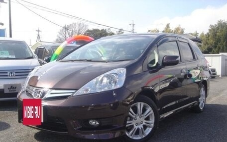Honda Fit Shuttle I рестайлинг, 2013 год, 693 000 рублей, 2 фотография