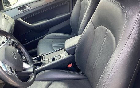 Hyundai Sonata VII, 2018 год, 2 490 000 рублей, 9 фотография