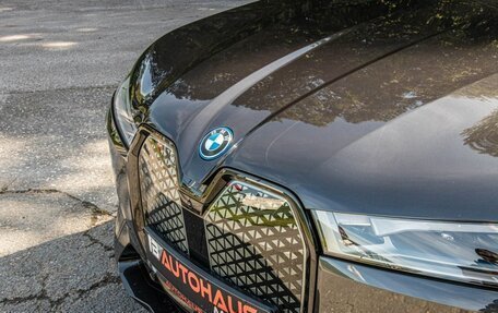 BMW iX, 2022 год, 6 080 000 рублей, 3 фотография