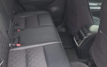 Toyota Harrier, 2018 год, 3 100 000 рублей, 5 фотография