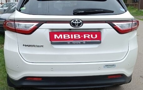 Toyota Harrier, 2018 год, 3 100 000 рублей, 3 фотография