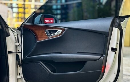 Audi A7, 2011 год, 1 950 000 рублей, 14 фотография