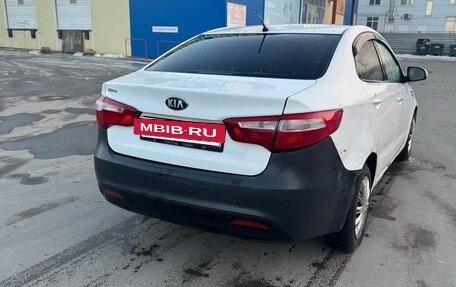 KIA Rio III рестайлинг, 2013 год, 410 000 рублей, 14 фотография