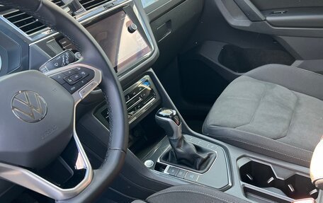 Volkswagen Tiguan II, 2024 год, 4 500 000 рублей, 3 фотография