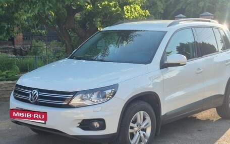 Volkswagen Tiguan I, 2014 год, 1 800 000 рублей, 2 фотография