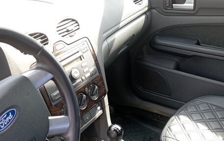 Ford Focus II рестайлинг, 2005 год, 290 000 рублей, 11 фотография