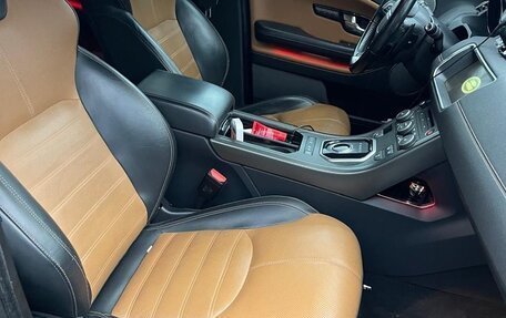Land Rover Range Rover Evoque I, 2017 год, 2 800 000 рублей, 5 фотография